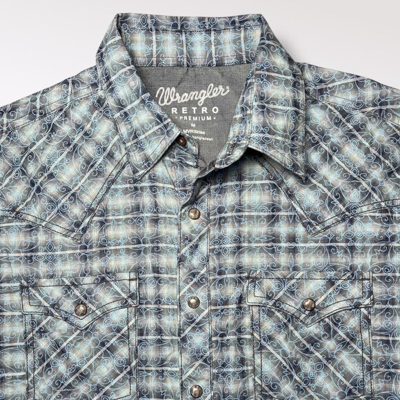 Wrangler Retro Premium Blue Scroll Plaid Snap Shirt Long Sleeve Men’s Medium - Picture 2 of 7